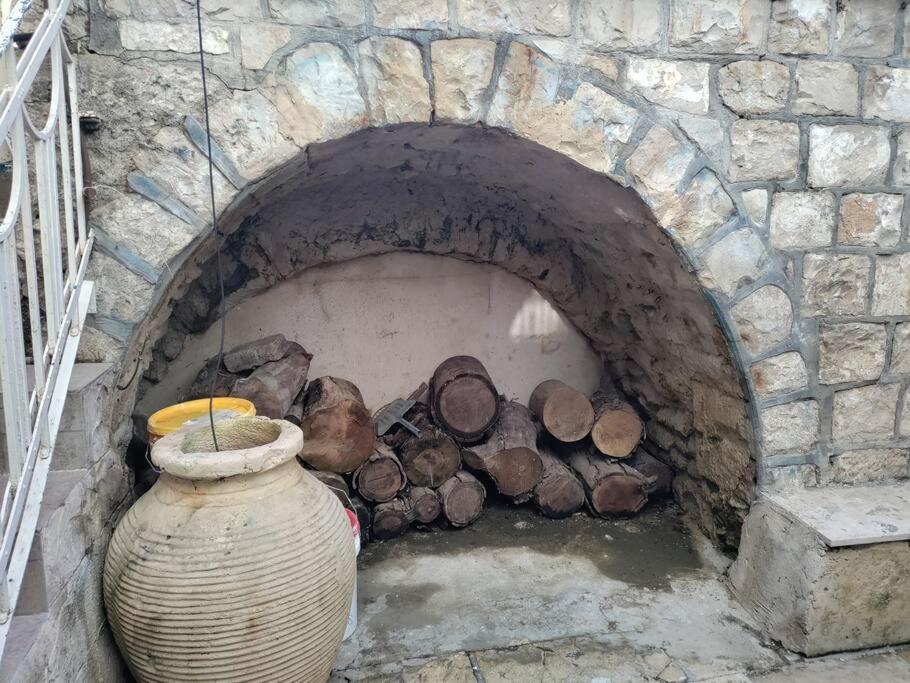 שלווה בעיר העתיקה - Peace In The Heart Of The Old City Safed Exterior foto